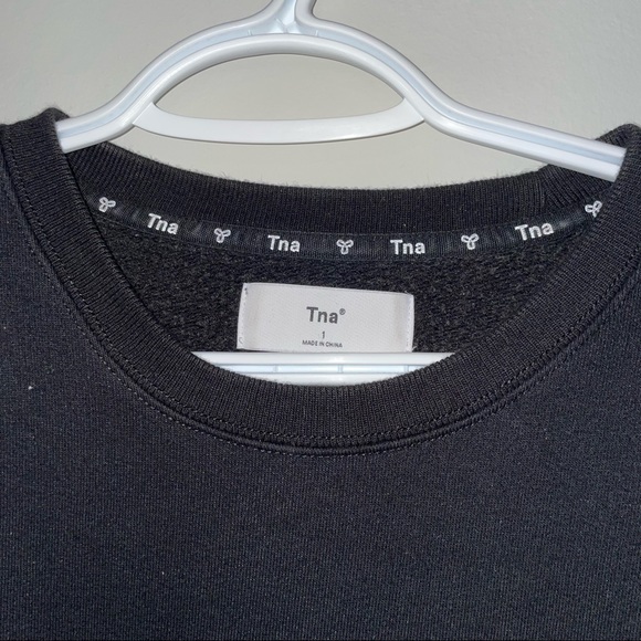 TNA Boyfriend Crewneck - Picture 2 of 2